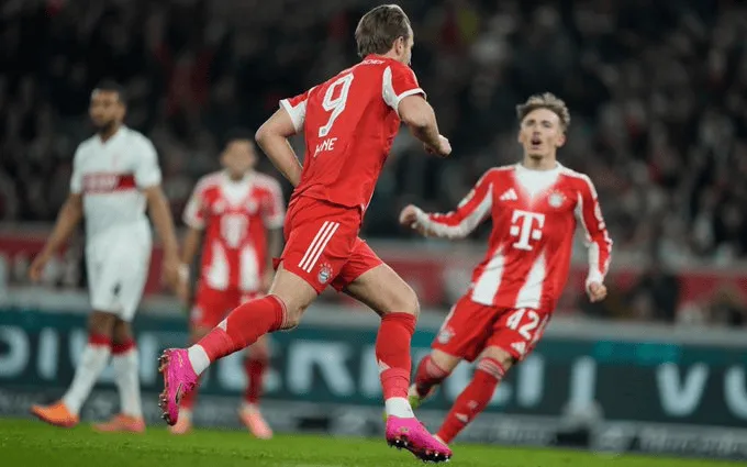 梅西迈阿密国际首秀献两球,贝克汉姆现场落泪